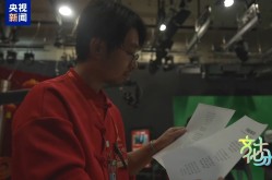 黑棋靠打吃白棋是高手占领棋形沉心也是杀棋的沉心-《我奶涨了锻练要吸我》中文-《我奶涨了锻练要吸我》中文安卓领会服下载V（欧菲光公司布告）
